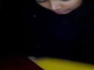 Bangladeshi hijabi bhabi pompino suo dolavai: gratis porno 6b | youporn