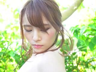 Japanese perfect body Mayuki Itou invisible waist