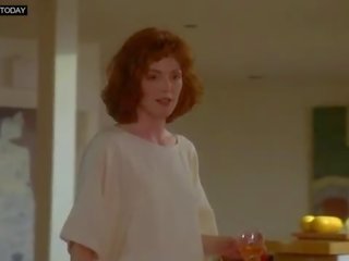 Julianne moore - klips kanya ginger palumpong - maikli cuts (1993)