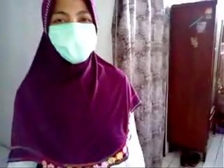 Jilbab pamer 1